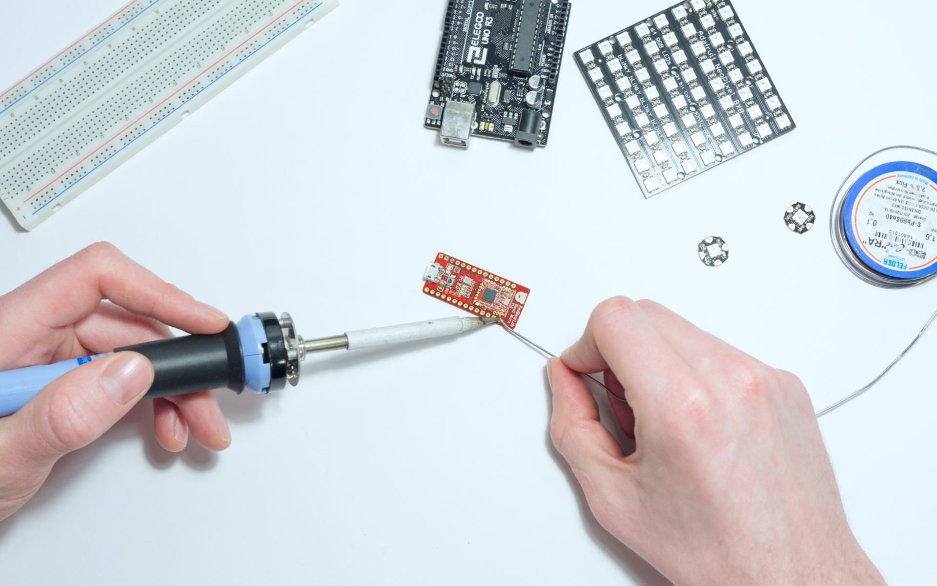 Löten von Arduino Hardware.